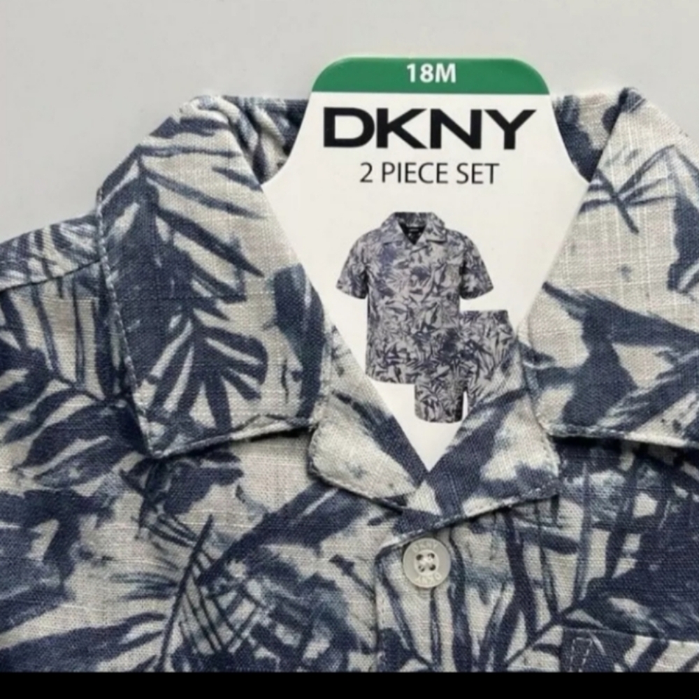 Boys Size 18M DKNY 2-Piece Short Set - Picture 3 of 5